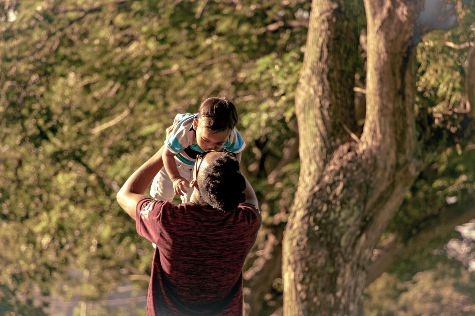 دوربین عکاسی کانن (دسته دوم) CANON EOS 700D Kit EF-S kiss x7i 18-135mm bD7170AUrK_1600