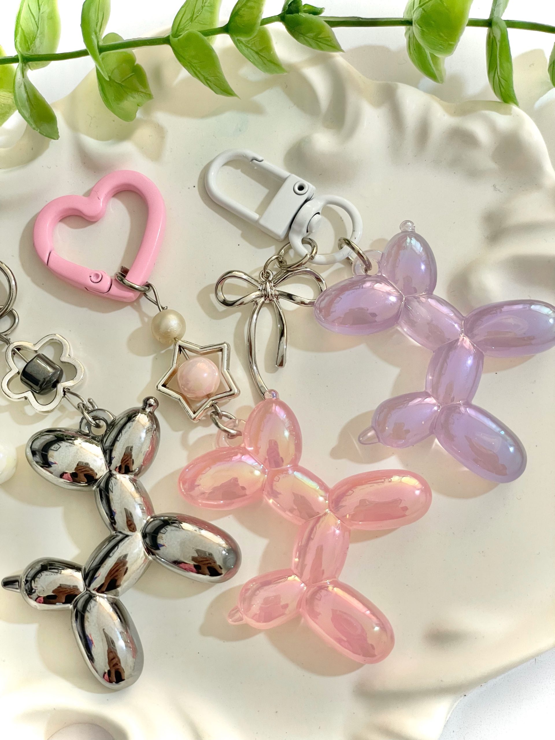 خرید آویز و جاکلیدی سگ بادکنکی خاص | جا کلیدی فانتزی و هدیهای جذاب خرید آویز و جاکلیدی سگ بادکنکی خاص | جا کلیدی فانتزی و هدیهای جذاب